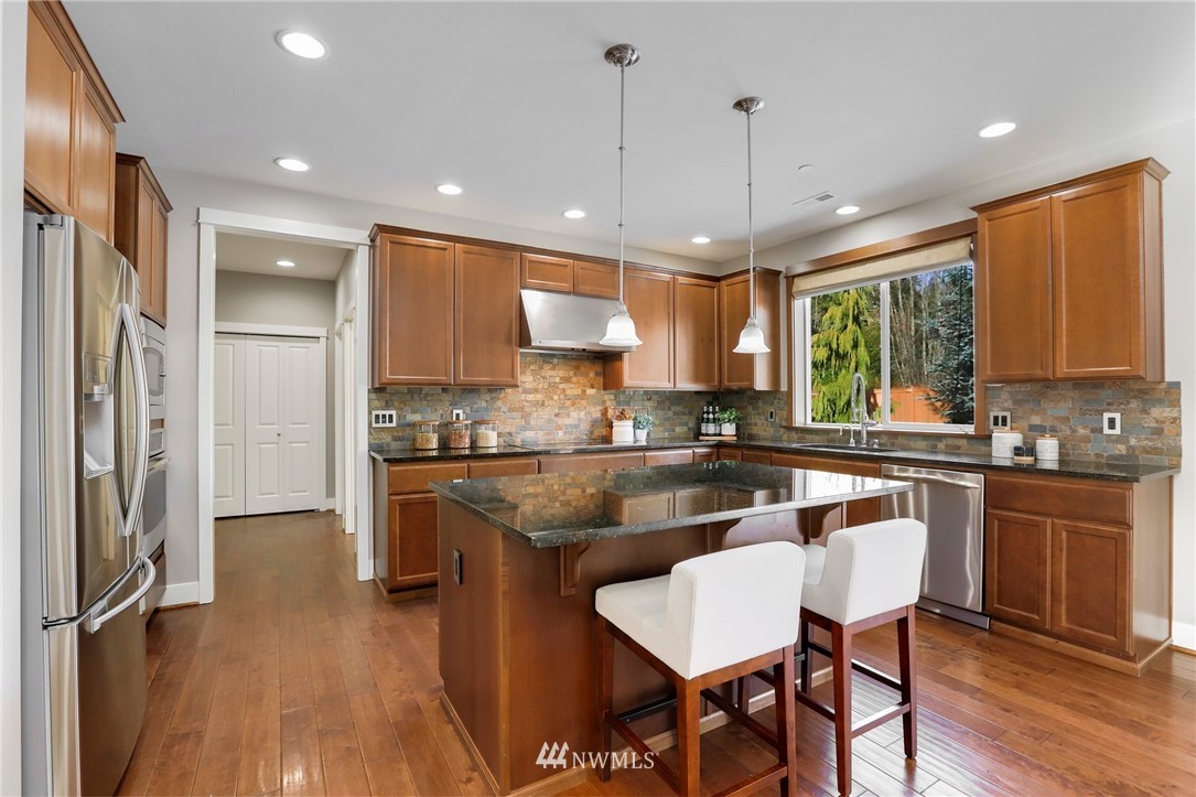 3131 216th Place Southeast Bothell, WA 98021 - Photo 18 of 37