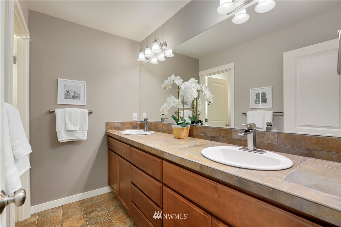 3131 216th Place Southeast Bothell, WA 98021 - Photo 35 of 37