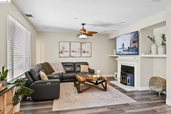 $1,100,000 | 2692 Presidio Drive, Brentwood, CA 94513