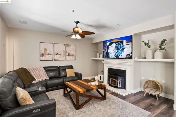 $1,100,000 | 2692 Presidio Drive, Brentwood, CA 94513