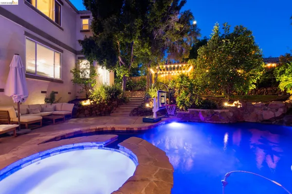 $1,100,000 | 2692 Presidio Drive, Brentwood, CA 94513