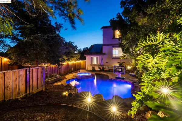 $1,100,000 | 2692 Presidio Drive, Brentwood, CA 94513