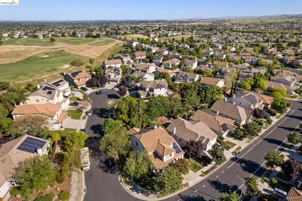 $1,100,000 | 2692 Presidio Drive, Brentwood, CA 94513