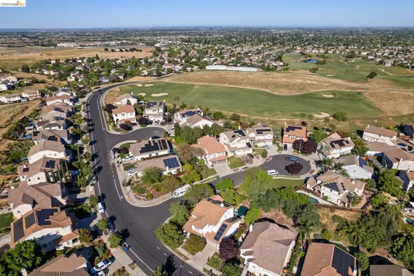 $1,100,000 | 2692 Presidio Drive, Brentwood, CA 94513