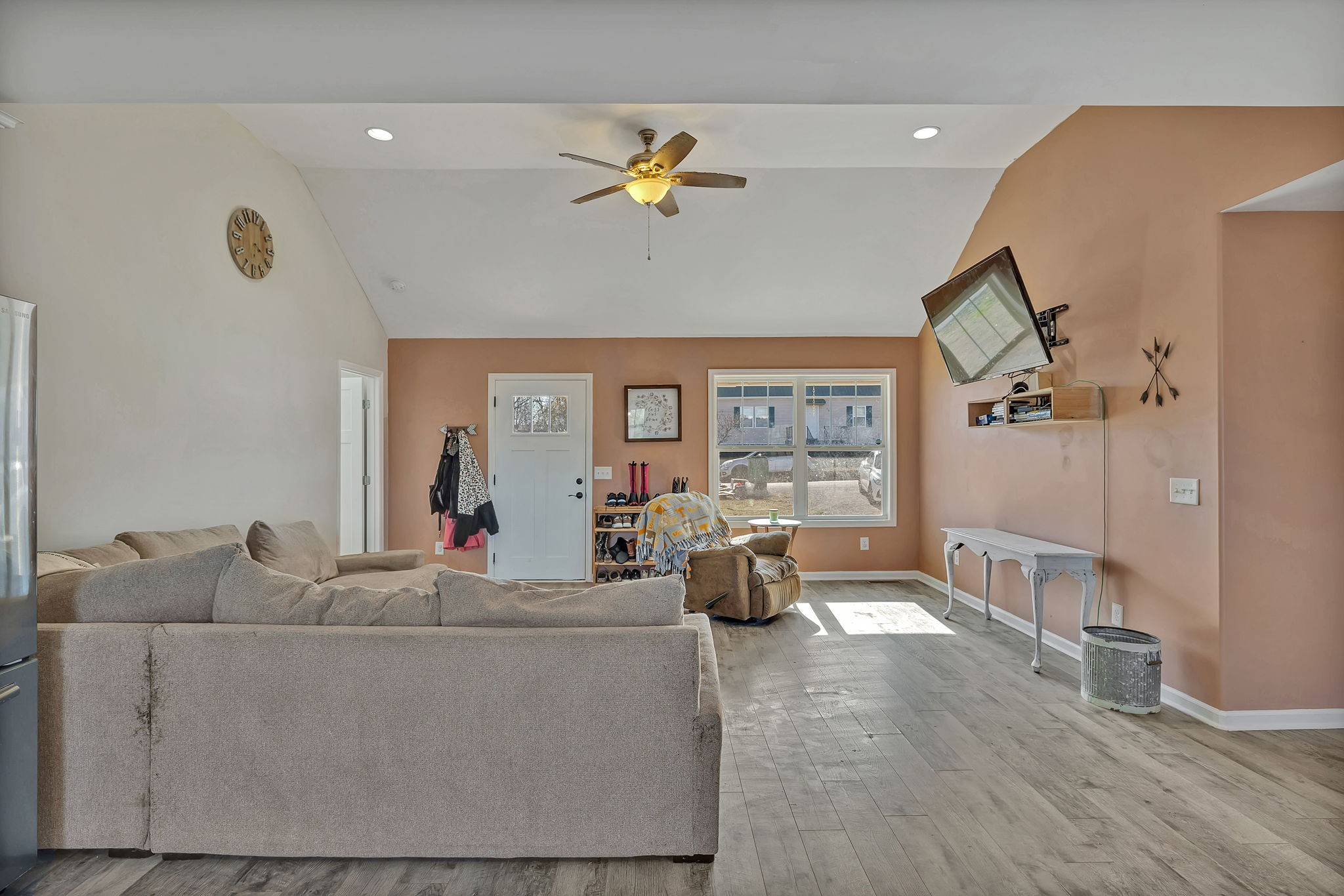 730 Cedar Street Lewisburg, TN 37091 - Photo 19 of 32 a living room with furniture and a large window