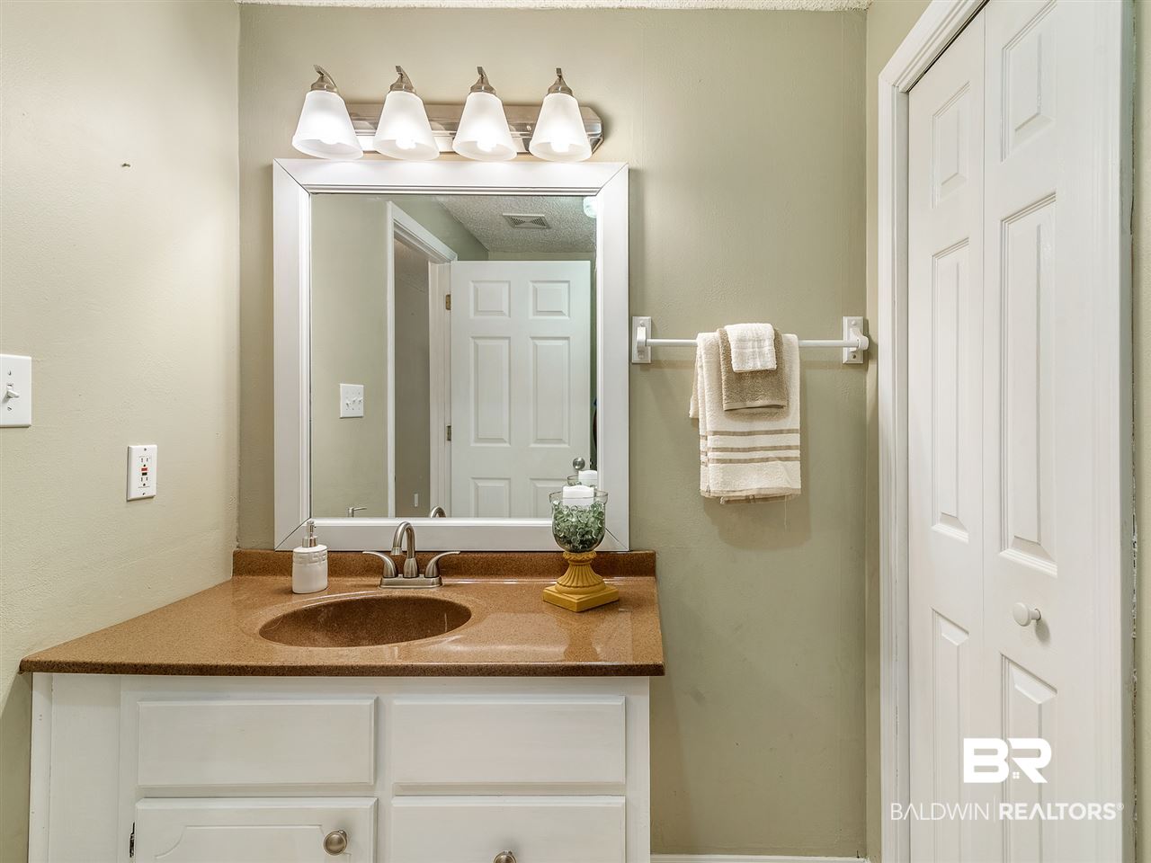 19080 Thompson Hall Road Fairhope, AL 36532 - Photo 29 of 40