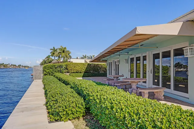 $1,985,000 | 1431 South Ocean Boulevard, Unit 17, Lauderdale-by-the-Sea, FL 33062