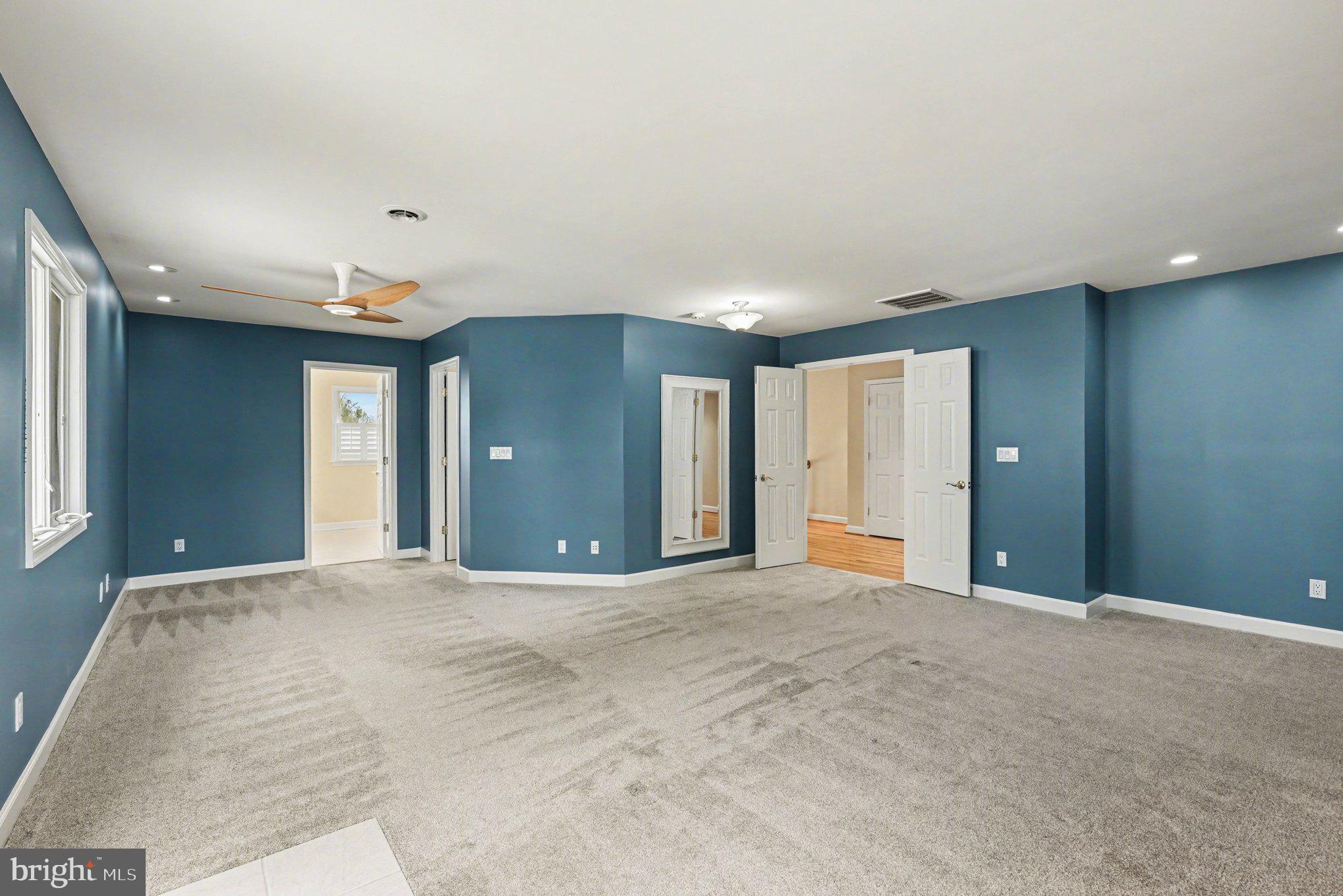 16186 Bundock Road King George, VA 22485 - Photo 33 of 82 Spacious room with calming blue walls.