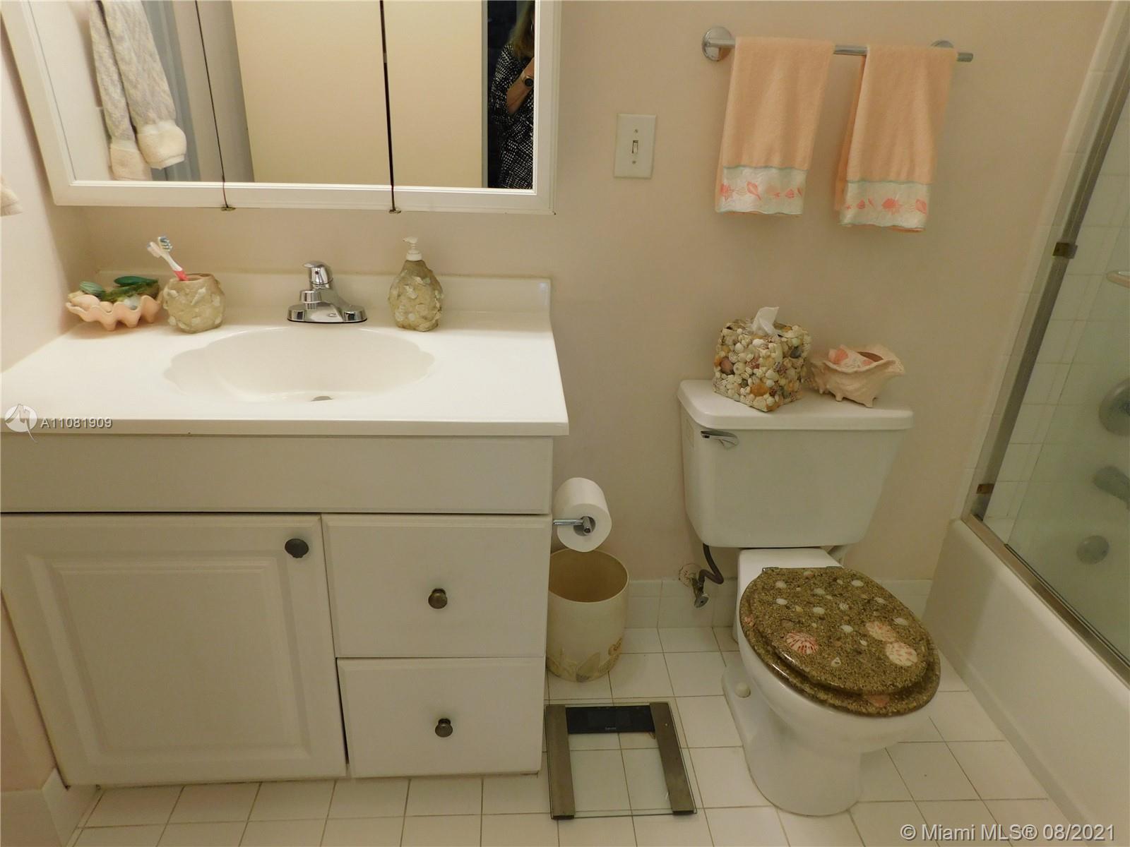 11455 Southwest 109th Road, Unit 3C Miami, FL 33176 - Photo 19 of 60 Gallery Image 19