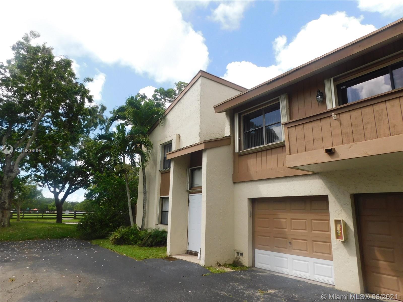 11455 Southwest 109th Road, Unit 3C Miami, FL 33176 - Photo 4 of 60 Gallery Image 4
