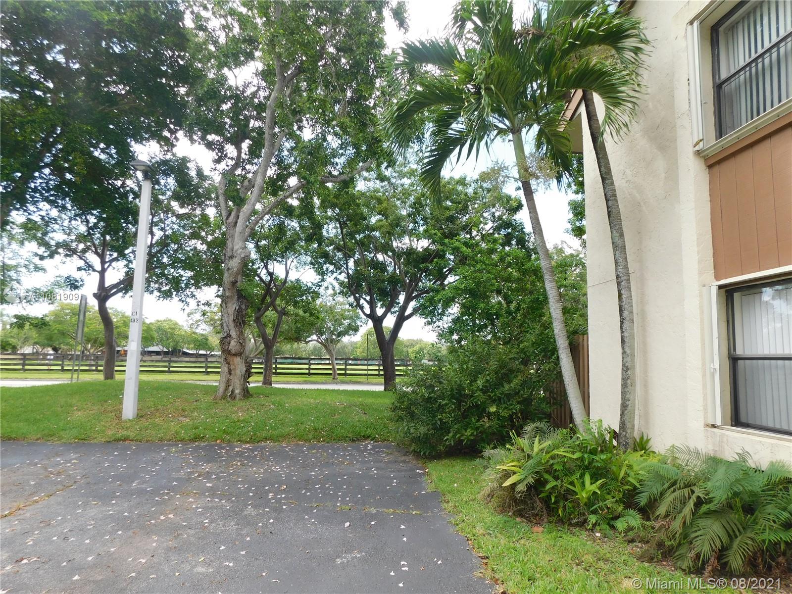 11455 Southwest 109th Road, Unit 3C Miami, FL 33176 - Photo 37 of 60 Gallery Image 37