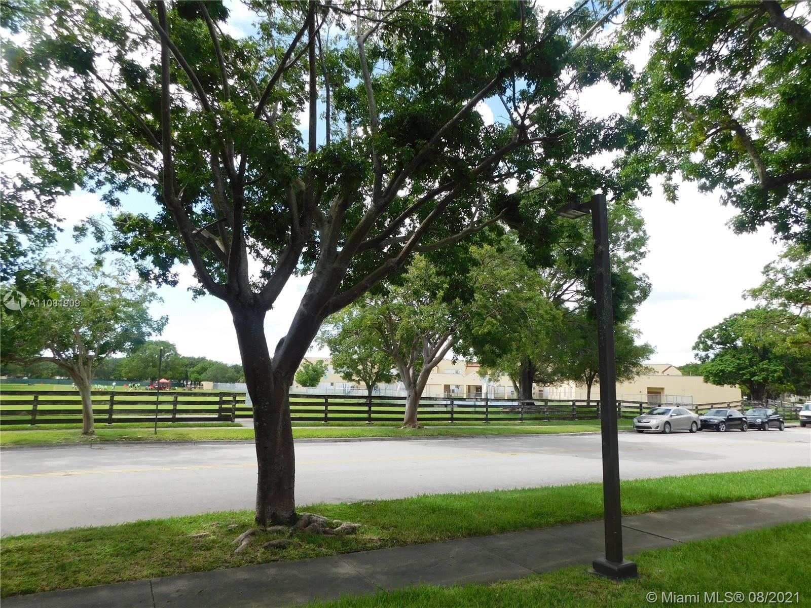 11455 Southwest 109th Road, Unit 3C Miami, FL 33176 - Photo 41 of 60 Gallery Image 41