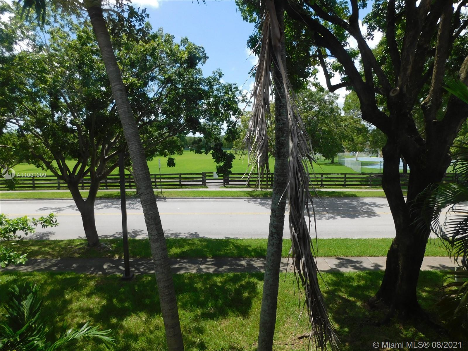 11455 Southwest 109th Road, Unit 3C Miami, FL 33176 - Photo 45 of 60 Gallery Image 45