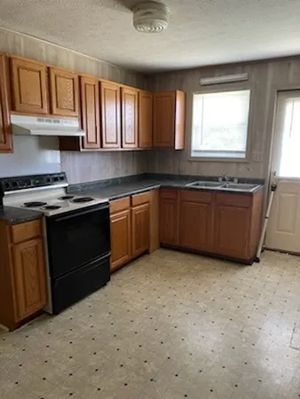 $675 | 410 B Lucky Debonair Street, Hopkinsville, KY 42240