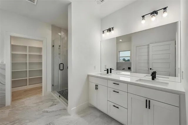 $315,000 | 306 Day Drive, Mabank, TX 75156