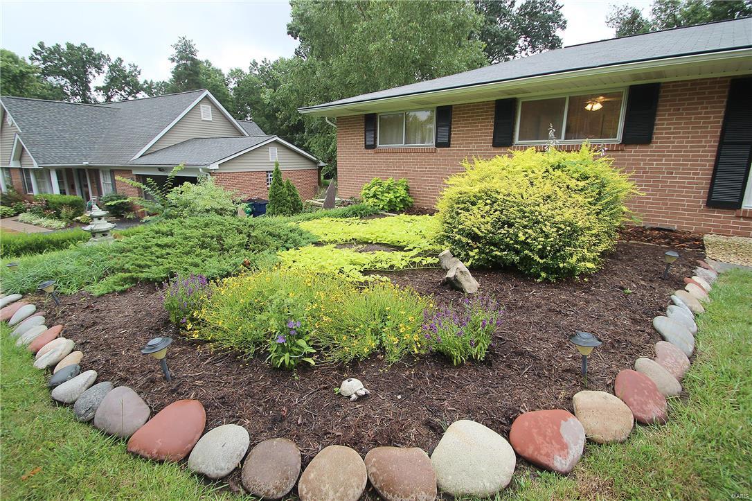 810 Rolfe Drive St. Louis, MO 63122 - Photo 11 of 41 Gallery Image 11