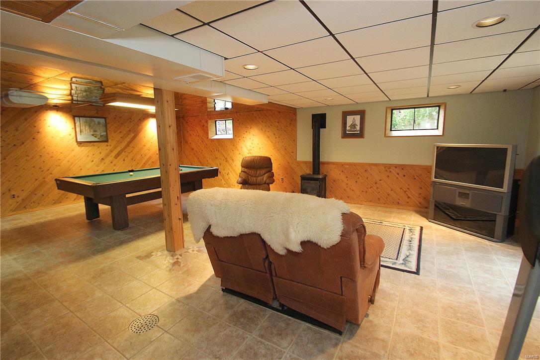 810 Rolfe Drive St. Louis, MO 63122 - Photo 28 of 41 Gallery Image 28