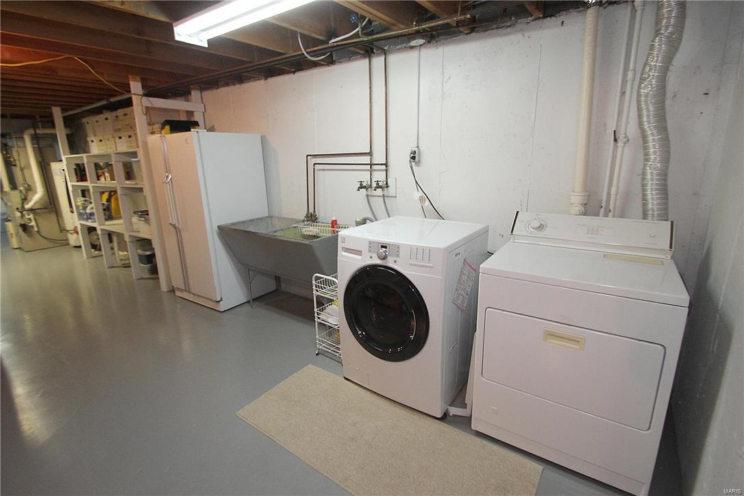 810 Rolfe Drive St. Louis, MO 63122 - Photo 31 of 41 Gallery Image 31