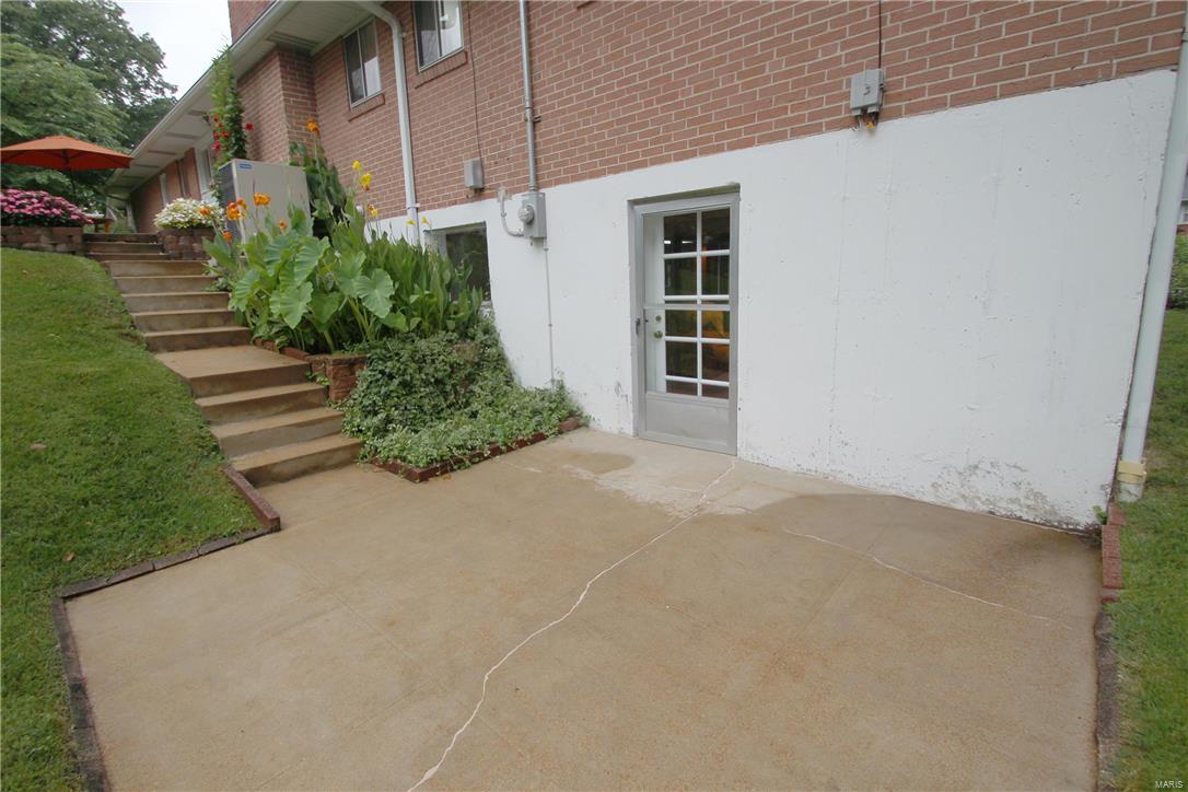 810 Rolfe Drive St. Louis, MO 63122 - Photo 35 of 41 Gallery Image 35