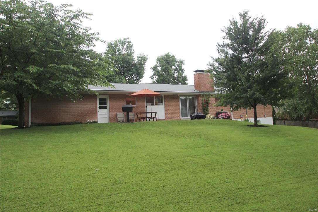 810 Rolfe Drive St. Louis, MO 63122 - Photo 37 of 41 Gallery Image 37