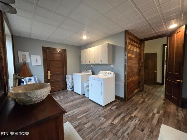$610,000 | 3651 Baker Highway, Huntsville, TN 37756