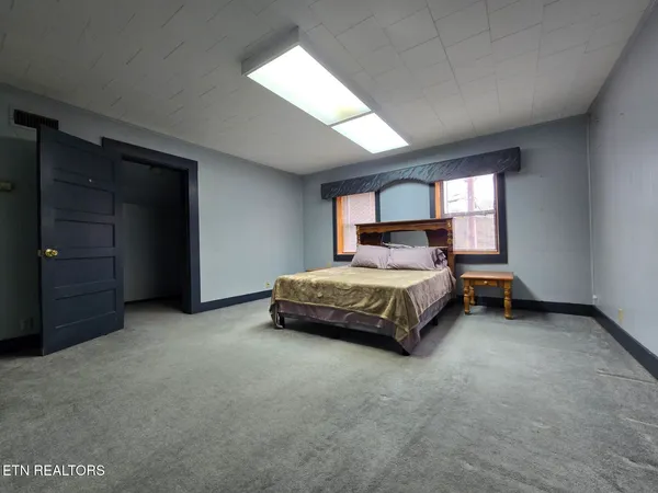 $610,000 | 3651 Baker Highway, Huntsville, TN 37756