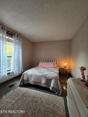 $610,000 | 3651 Baker Highway, Huntsville, TN 37756