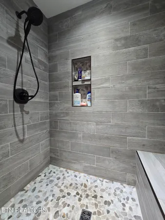 $610,000 | 3651 Baker Highway, Huntsville, TN 37756