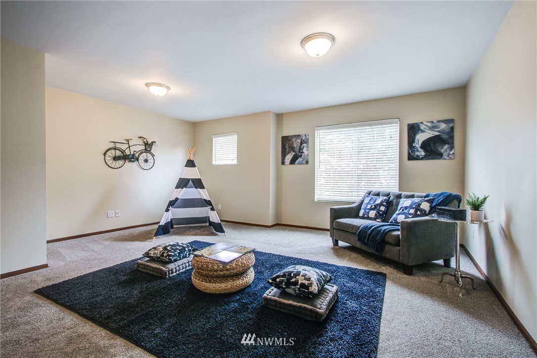 5932 Southeast 2nd Court Renton, WA 98059 - Photo 14 of 25 Gallery Image 14
