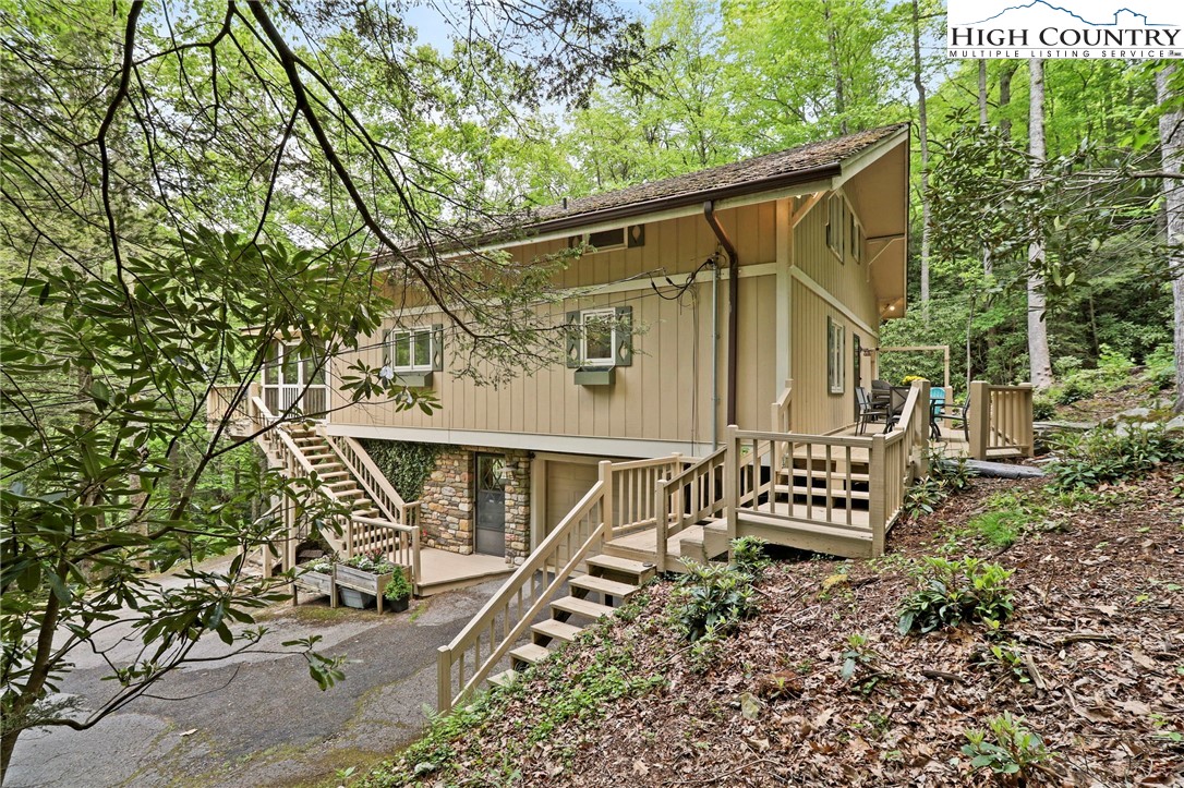 143 Sycamore Boone, NC 28607 - Photo 2 of 33 Gallery Image 2