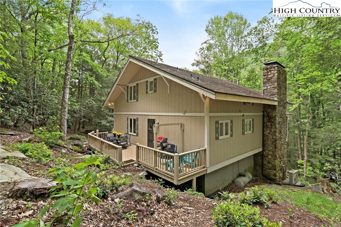 143 Sycamore Boone, NC 28607 - Photo 3 of 33 Gallery Image 3
