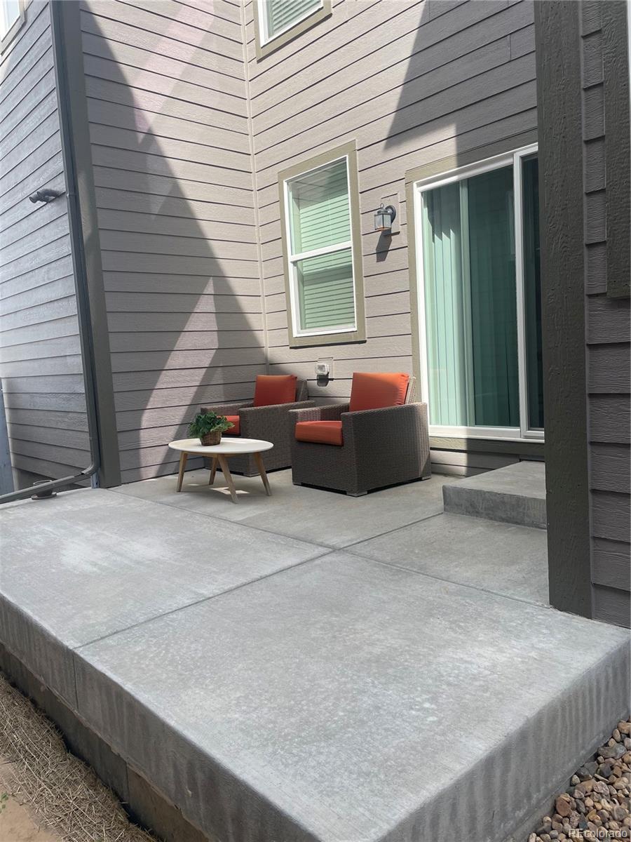 19122 High Point Boulevard Denver, CO 80249 - Photo 5 of 15