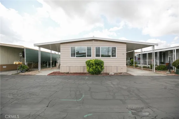 $79,900 | 45521 Highway 74, Unit 35, Hemet, CA 92544