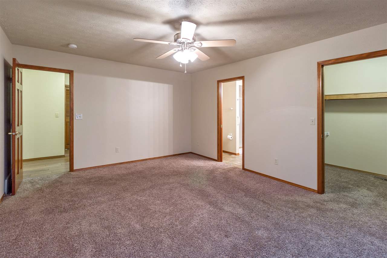 10124 North Ridgecrest Drive Spokane, WA 99208 - Photo 11 of 20 Gallery Image 11