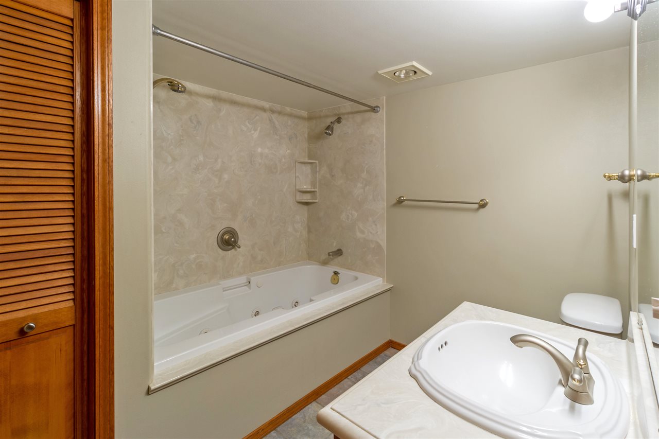 10124 North Ridgecrest Drive Spokane, WA 99208 - Photo 16 of 20 Gallery Image 16