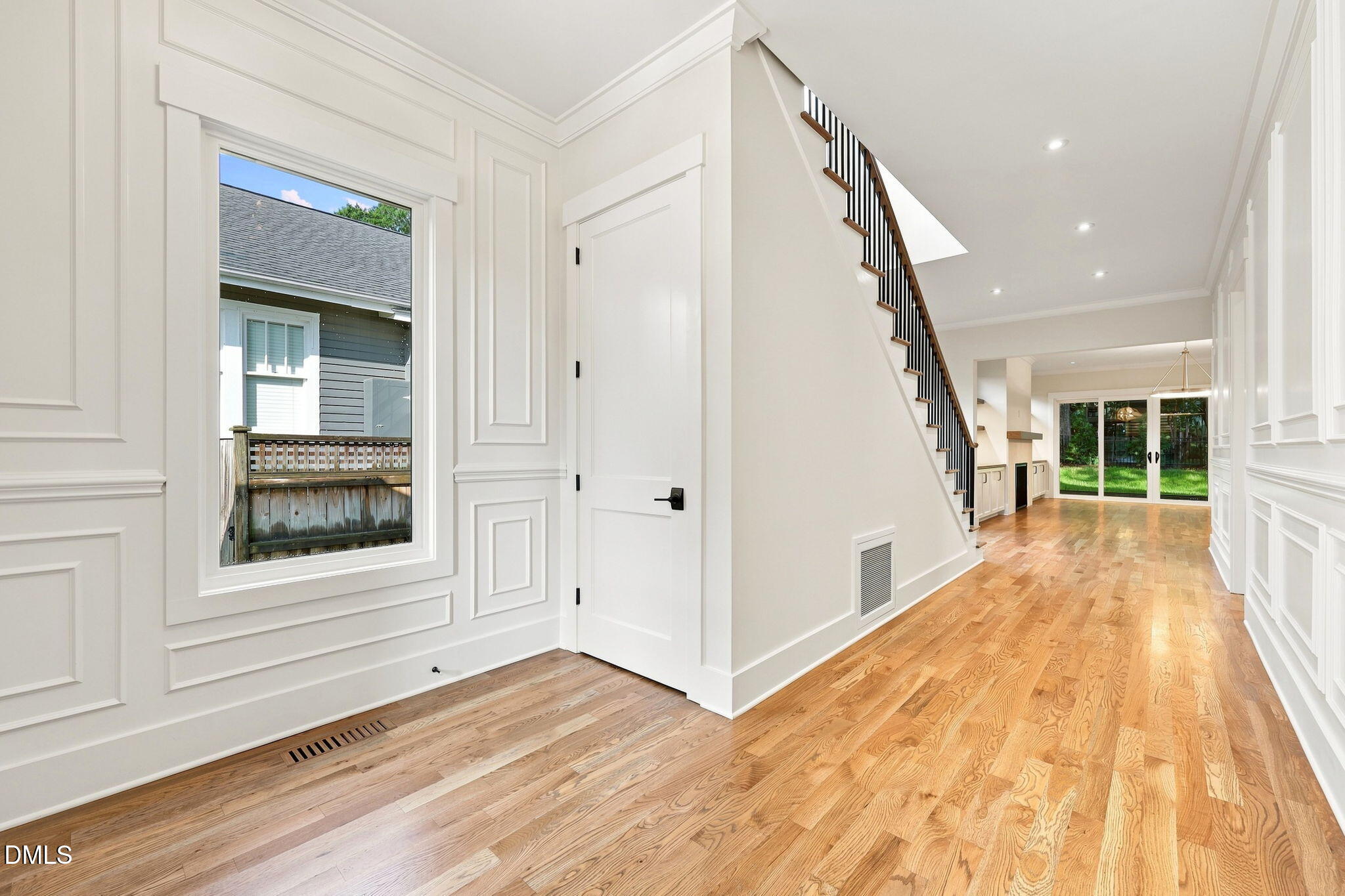 316 Perry Street Raleigh, NC 27608 - Photo 7 of 53 14-web-or-mls-IMG_8524