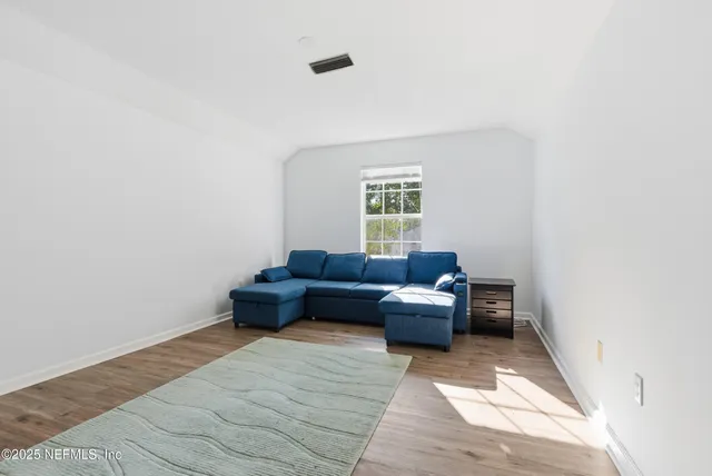 a view of a tennis court