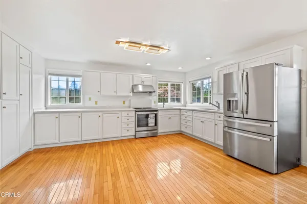 $1,575,000 | 13401 Point Cabrillo Drive, Mendocino, CA 95460