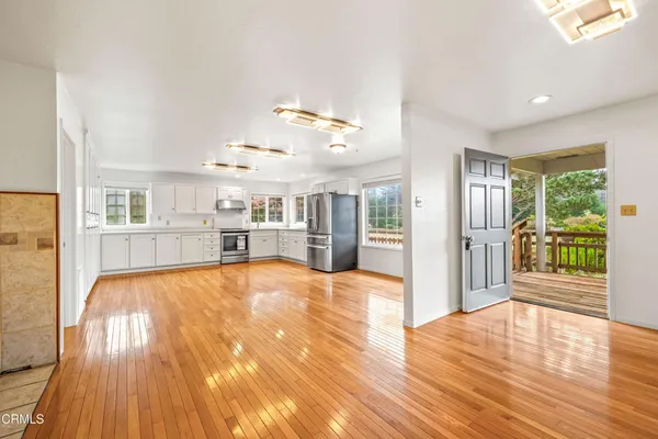 $1,575,000 | 13401 Point Cabrillo Drive, Mendocino, CA 95460