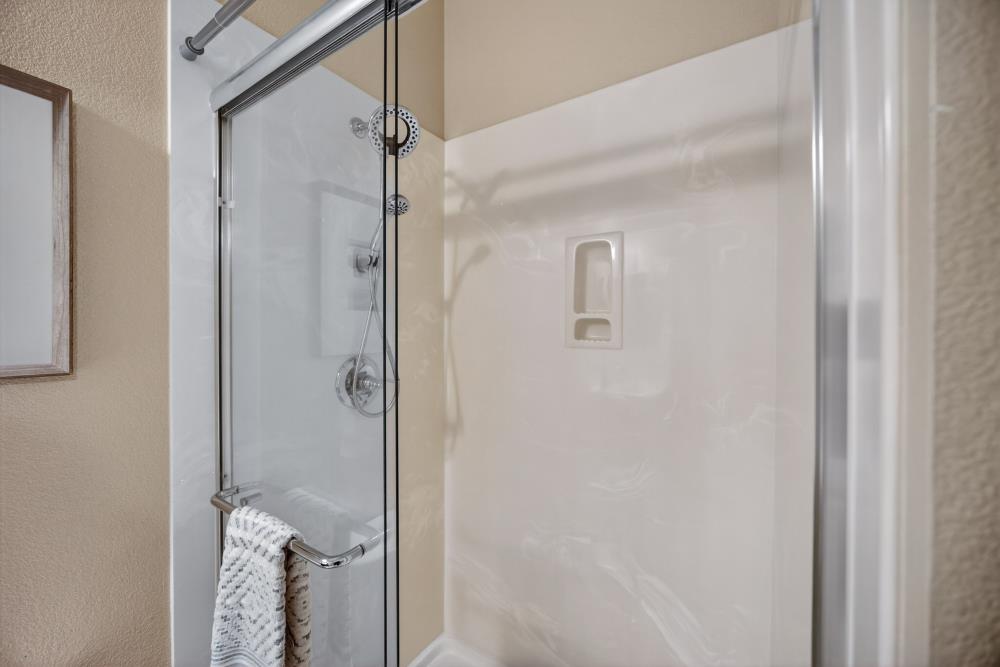 781 Aparicio Way Galt, CA 95632 - Photo 18 of 72