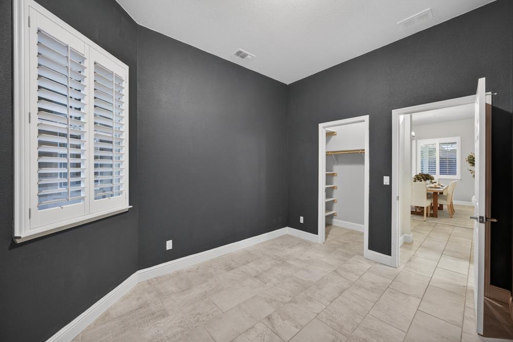 781 Aparicio Way Galt, CA 95632 - Photo 20 of 72