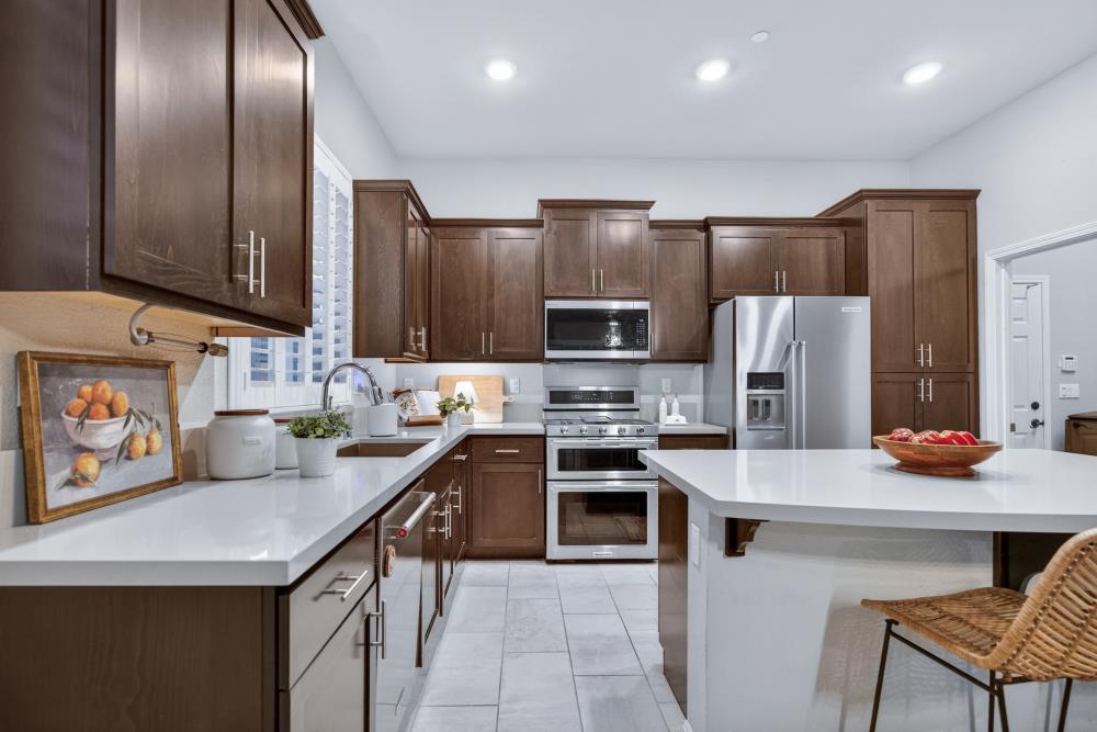 781 Aparicio Way Galt, CA 95632 - Photo 30 of 72