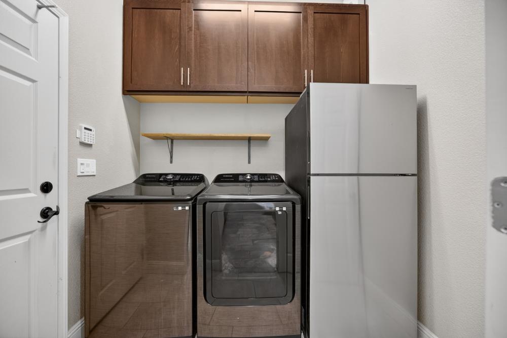 781 Aparicio Way Galt, CA 95632 - Photo 36 of 72