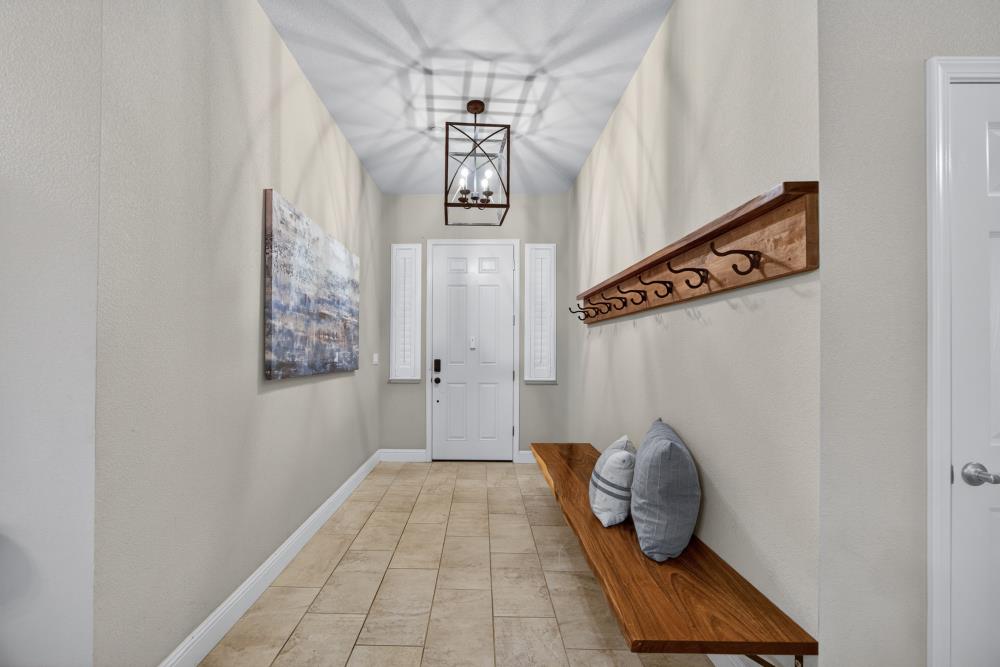 781 Aparicio Way Galt, CA 95632 - Photo 7 of 72