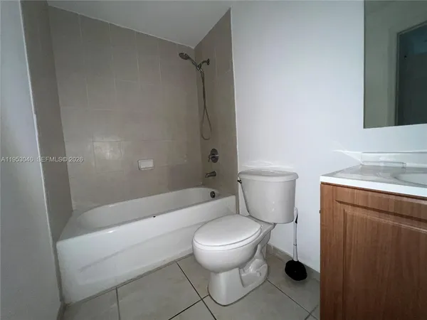 a view of utility room