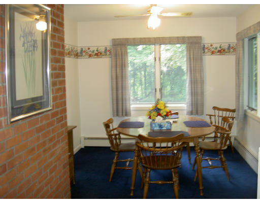 1281 Plumtree Road Springfield, MA 01119 - Photo 4 of 17 Gallery Image 4