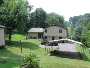 329 Coal Chute Road Elizabethton, TN 37643 - Photo 2 of 9 Photo 2