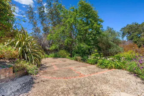 $1,350,000 | 264 West Carmel Valley Road, Carmel Valley, CA 93924