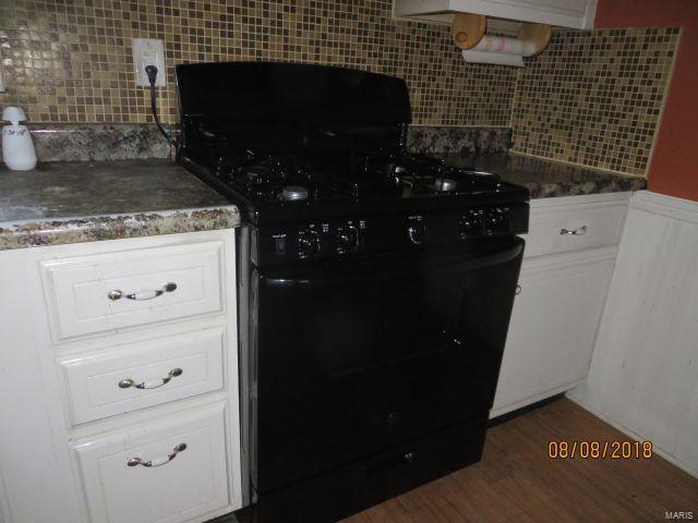 105 East Prairie Street Camp Point, IL 62320 - Photo 13 of 25 Gallery Image 13