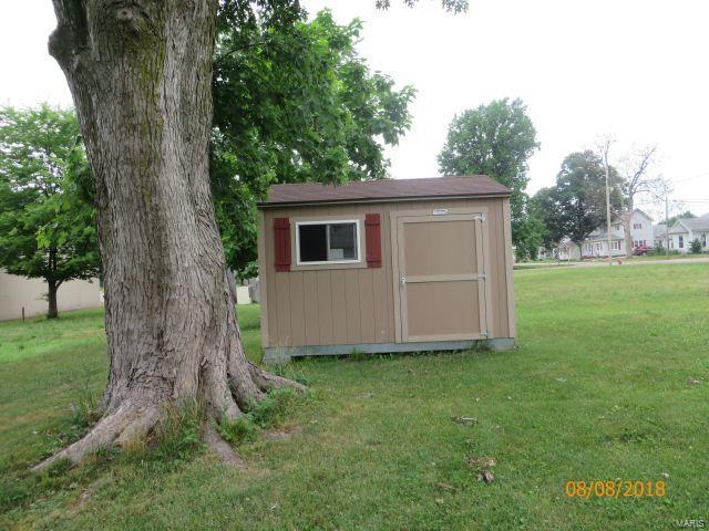 105 East Prairie Street Camp Point, IL 62320 - Photo 24 of 25 Gallery Image 24